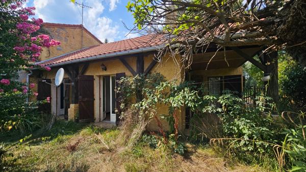 A Vendre Maison 2 Chambres avec Jardin Privatif Secteur Cazeres Environnement Calme et Campagne