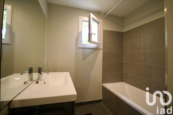 Appartement à vendre 4 pièces 91 m² Chambourcy