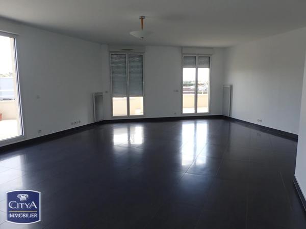 Appartement à vendre 4 pièces 137m² Corbeil-Essonnes (91100)