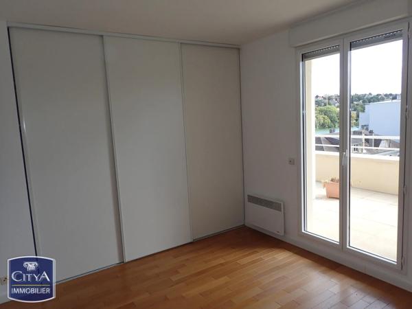 Appartement à vendre 4 pièces 137m² Corbeil-Essonnes (91100)