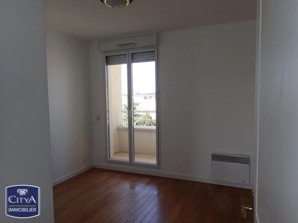 Appartement à vendre 4 pièces 137m² Corbeil-Essonnes (91100)