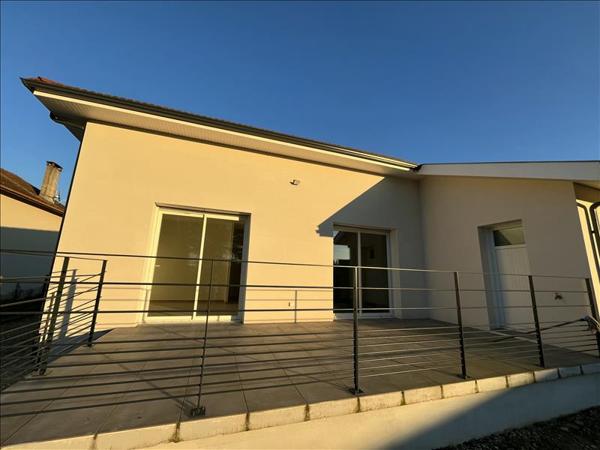 Maison à louer 795 € CC ST PARDOUX ISAAC 4 p 102 m² DPE C