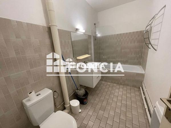 Location Studio 32.3 m² - 132 BOULEVARD DE LA LIBERTE Lille 59000