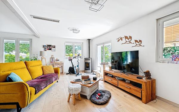 Maison à vendre    4 pièces • 103,27 m2 Roquebrune-sur-Argens