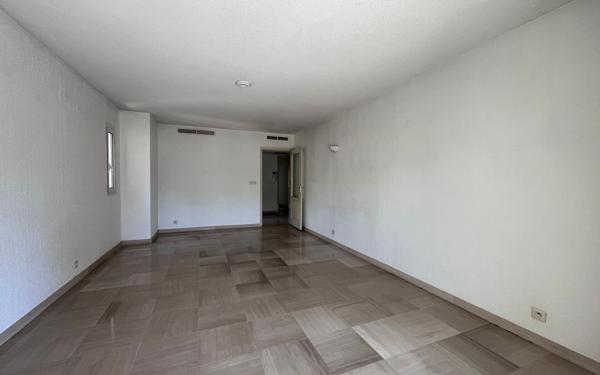 Appartement à vendre    3 pièces • 67,68 m2 Cannes