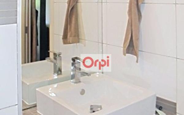 Appartement à louer    3 pièces •  Porto-Vecchio