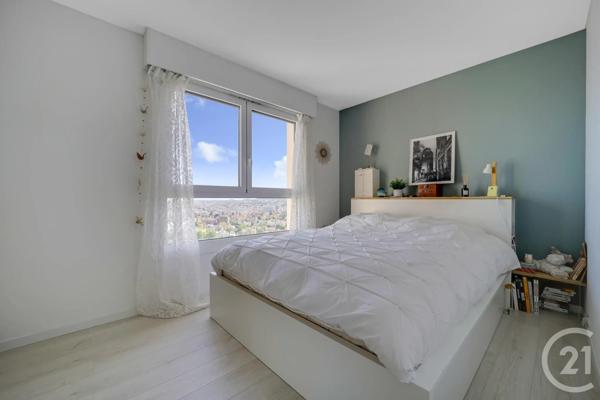 Appartement F3 Bis à vendre  4 pièces - 89,38 m 2   ISSY LES MOULINEAUX  - 92