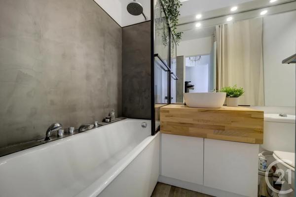 Appartement F3 Bis à vendre  4 pièces - 89,38 m 2   ISSY LES MOULINEAUX  - 92