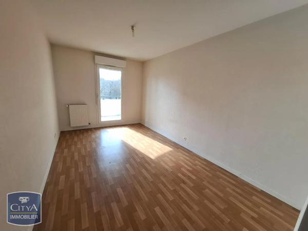 Appartement à louer 4 pièces 88.9m² La Motte-Servolex (73290)