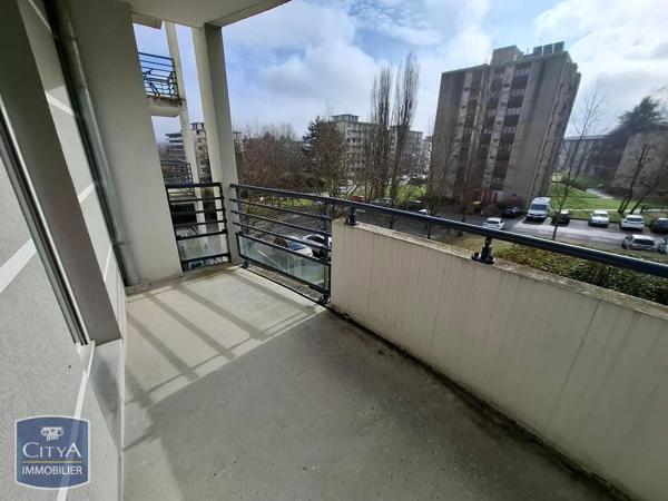 Appartement à louer 4 pièces 88.9m² La Motte-Servolex (73290)