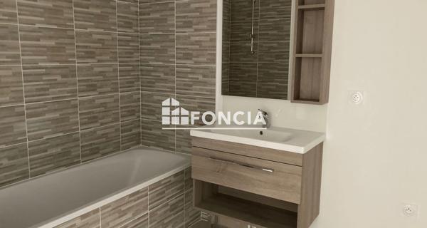 Location Appartement 3 pièces 60.91 m² - Rouen 76000