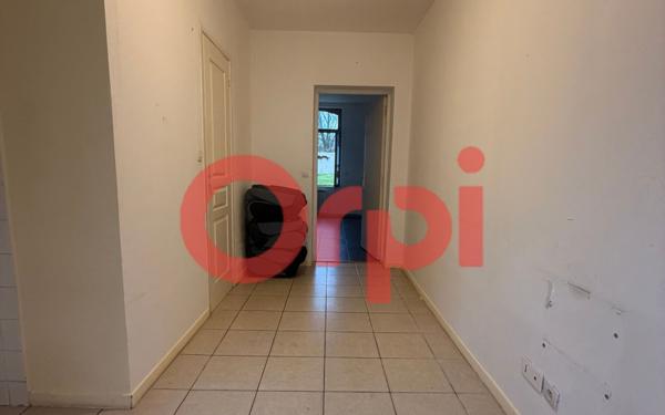 Appartement à louer    1 pièce •  Péronne