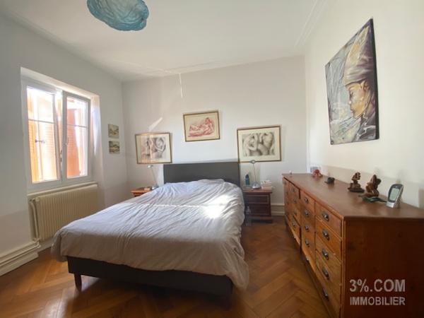 3%COM Magnifique maison de maître au centre de Hochfelden Hochfelden (67270)