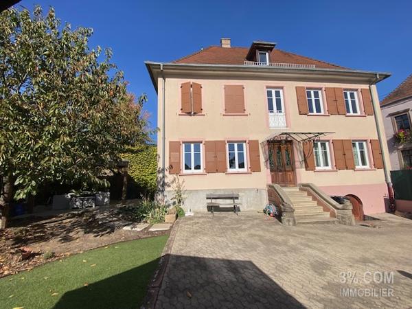 3%COM Magnifique maison de maître au centre de Hochfelden Hochfelden (67270)