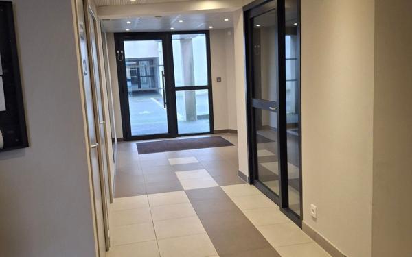 Appartement à vendre    4 pièces •  Saint-Nazaire