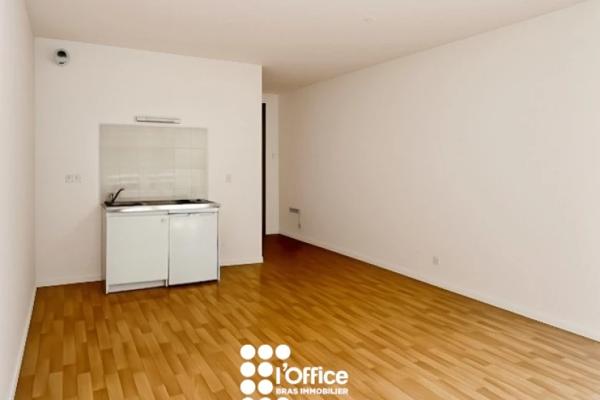 Appartement Studio - 31m² - La Roche-Sur-Yon Le Bourg Sous La Roche