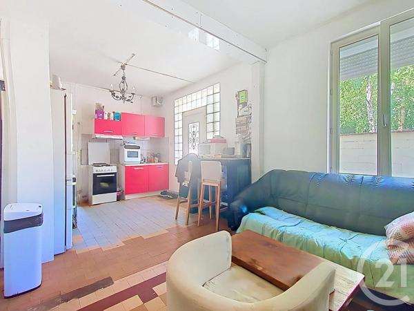 Maison à vendre  3 pièces - 60,61 m 2   OISSEL  - 76