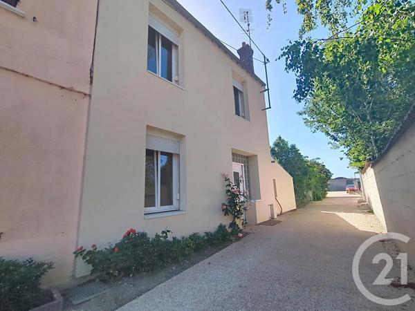 Maison à vendre  3 pièces - 60,61 m 2   OISSEL  - 76