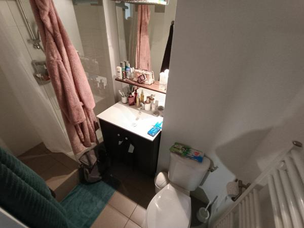 Appartement à vendre    1 pièce • 21 m2    Avignon