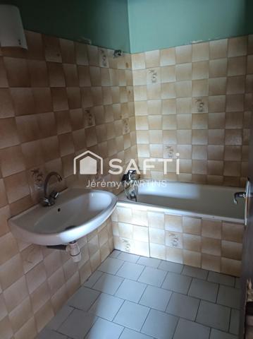 Maison individuelle séparée en 2 appartements