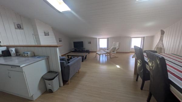 Appartement 3 pièces à louer Rochefort - 17300 / Réf: 2659