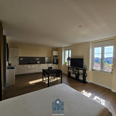 Appartement 4 pièces avec terrain non attenant