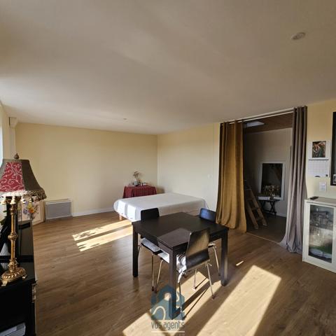Appartement 4 pièces avec terrain non attenant