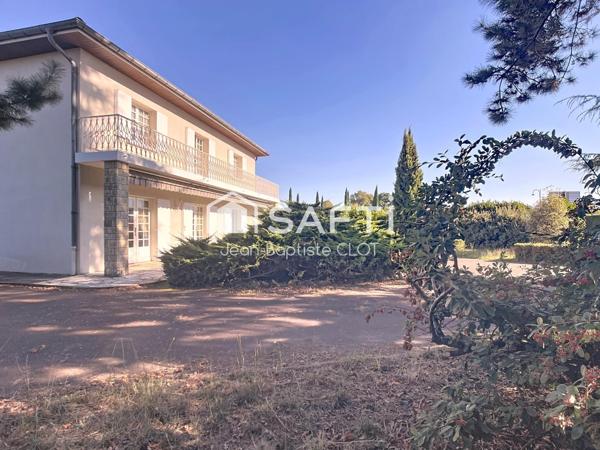 Maison 7 pièces 200 m²