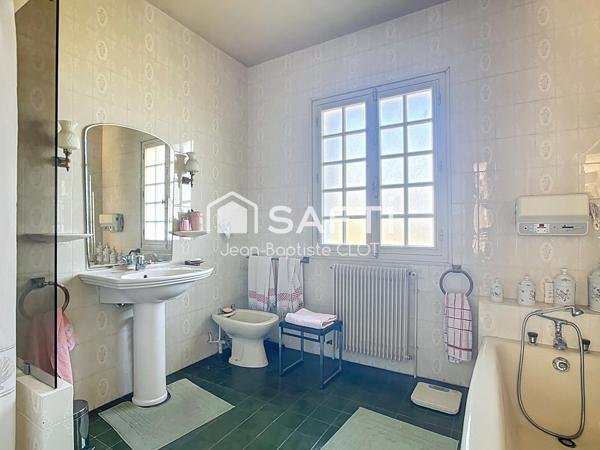 Maison 7 pièces 200 m²