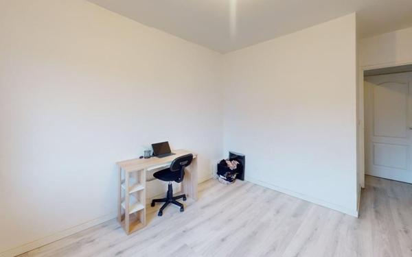 Maison à vendre    5 pièces • 107,91 m2 Vaulx-en-Velin