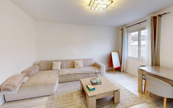 Maison à vendre    5 pièces • 107,91 m2 Vaulx-en-Velin