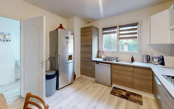 Maison à vendre    5 pièces • 107,91 m2 Vaulx-en-Velin