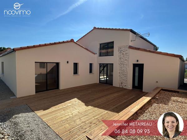 Vie de plain-pied et belles prestations de qualité pour cette maison neuve