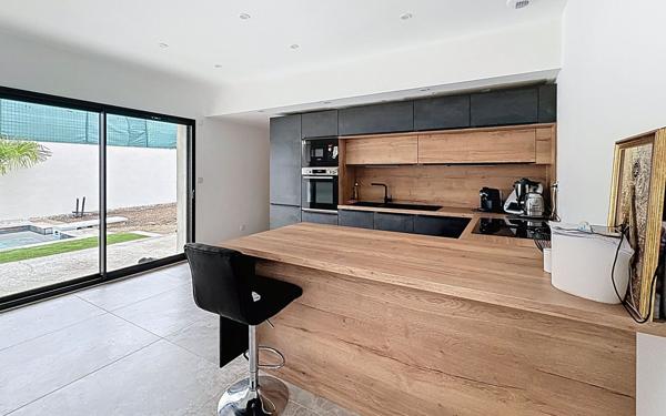 Maison à vendre    4 pièces • 112 m2 Andrézieux-Bouthéon