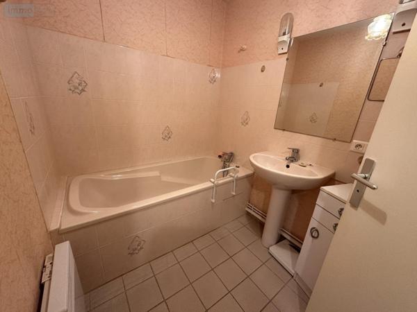 Appartement à vendre à Vannes dans le Morbihan (56000), ref : 56003-1371