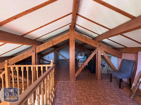 Maison à louer 4 pièces 135m² Montanay (69250)