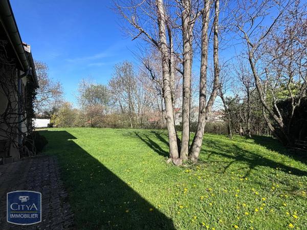 Maison à louer 4 pièces 135m² Montanay (69250)