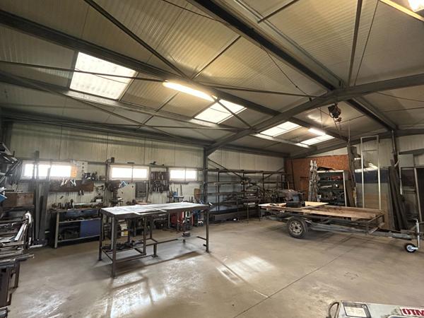 Local d'activité Moreilles