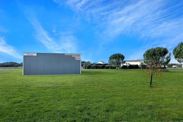 Local d'activité Moreilles