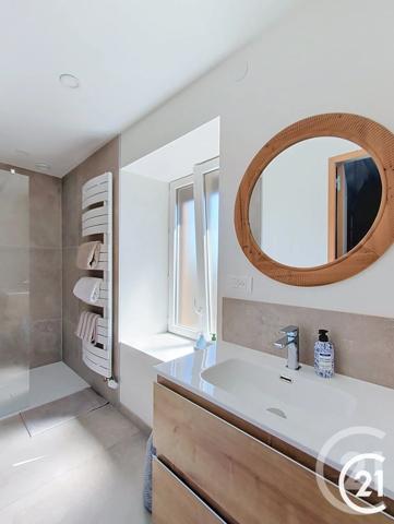 Maison à vendre  7 pièces - 138,09 m 2   VIEUX CHARMONT  - 25