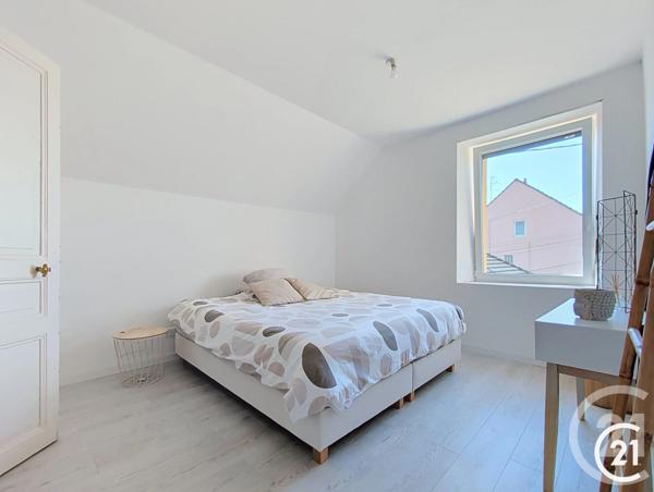 Maison à vendre  7 pièces - 138,09 m 2   VIEUX CHARMONT  - 25