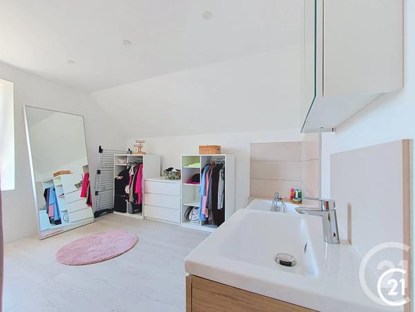 Maison à vendre  7 pièces - 138,09 m 2   VIEUX CHARMONT  - 25