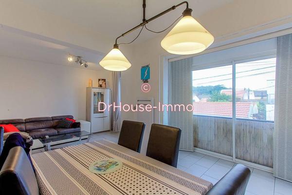 Immeuble à vendre 9 pièces de 111 m²