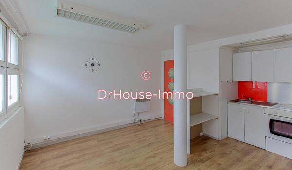 Immeuble à vendre 9 pièces de 111 m²