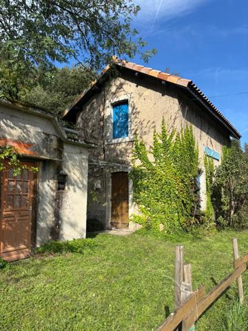 Saint-Fortunat-sur-Eyrieux (07360) Maison au pied de la Dolce Via