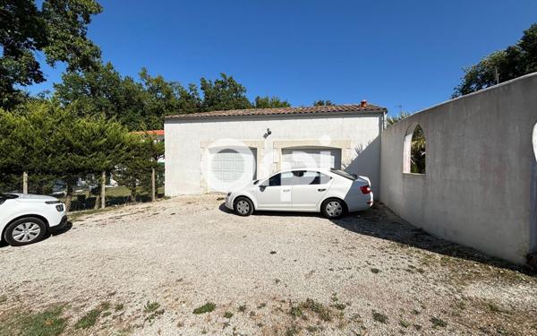 Maison à vendre    4 pièces •  Breuillet