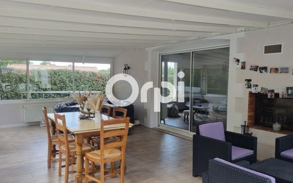 Maison à vendre    4 pièces •  Breuillet