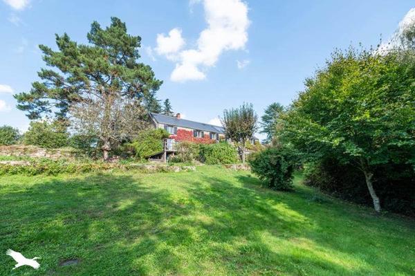 Maison à vendre |  Vigneux-de-Bretagne |  7 pièces | 192,3 m²