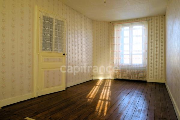 À VENDRE: Maison de 5 pièces à DROUÉ, au cœur du Perche Vendômois