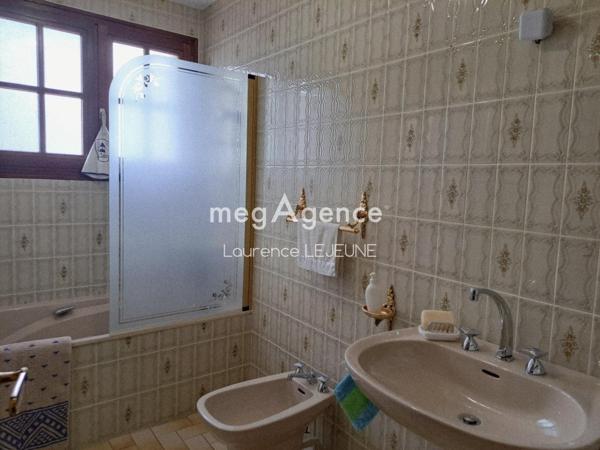 Maison à Bernay, 27300 - 6 pièces 128m²